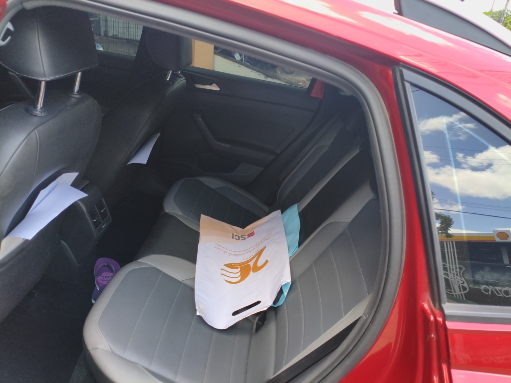 VOLKSWAGEN NIVUS 1.0 200 TSI TOTAL FLEX HIGHLINE AUTOM&Aacute;TICO