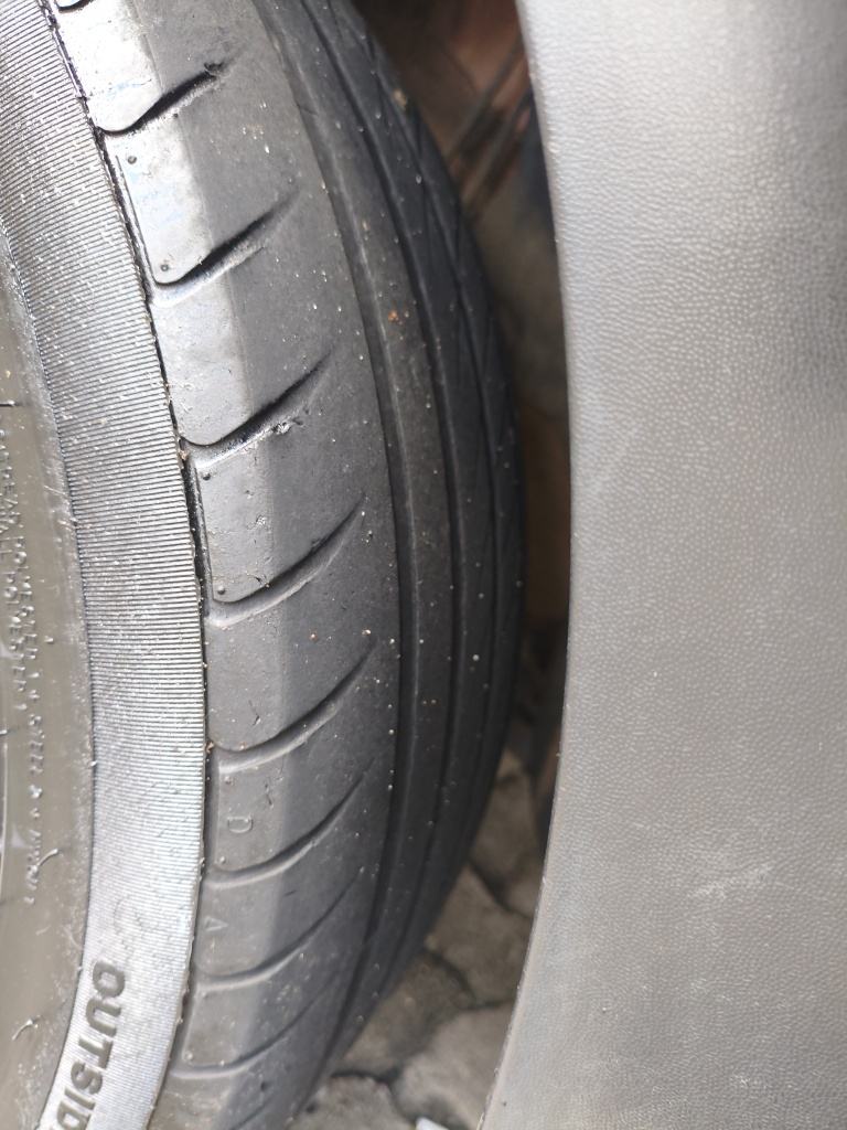 VOLKSWAGEN NIVUS 1.0 200 TSI TOTAL FLEX HIGHLINE AUTOM&Aacute;TICO