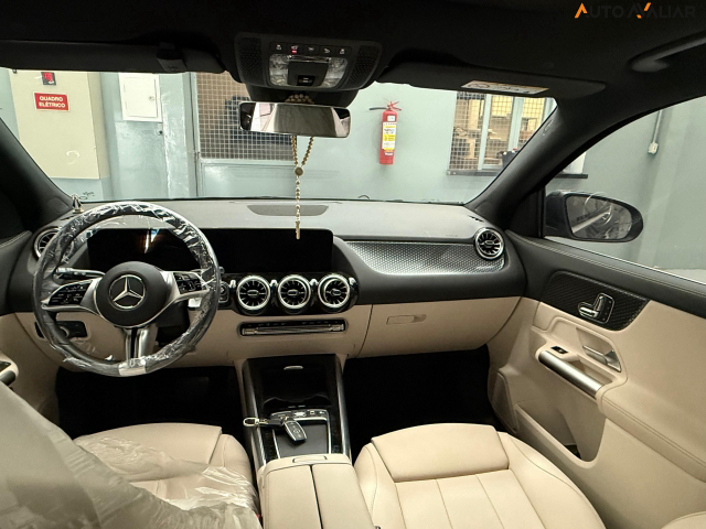 MERCEDES-BENZ GLA 200 PROGRESSIVE 1.3 TB 16V AUT.(HIB)