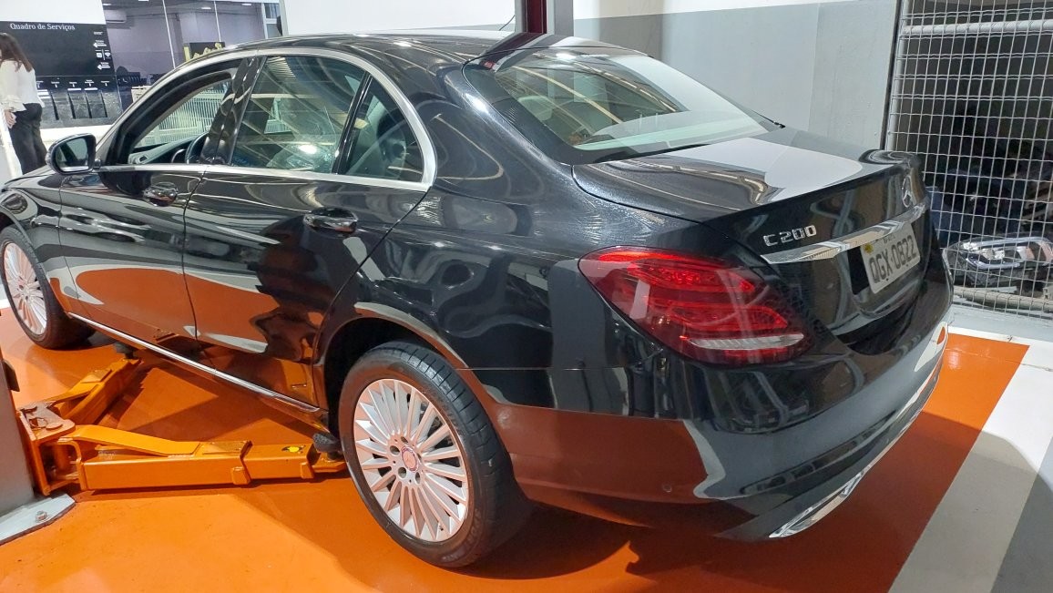 MERCEDES-BENZ C 200 2.0 CGI AVANTGARDE 16V GASOLINA 4P AUTOMATICO