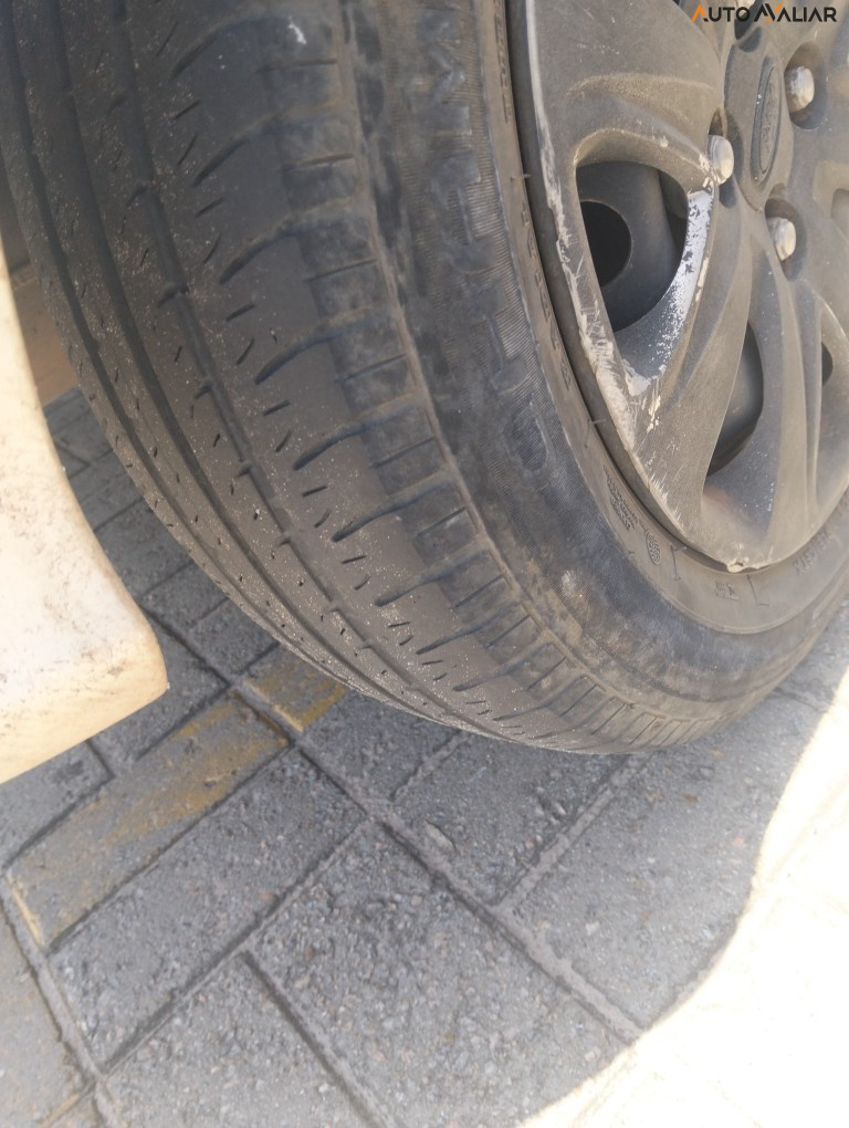 FORD KA 1.0 SE / SE PLUS TI-VCT FLEX