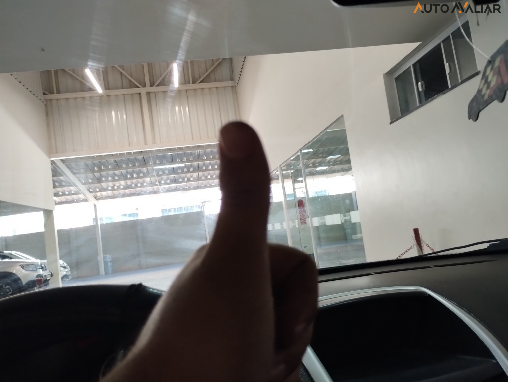 PEUGEOT 207 1.4 SEDAN ACTIVE 8V FLEX 4P MANUAL