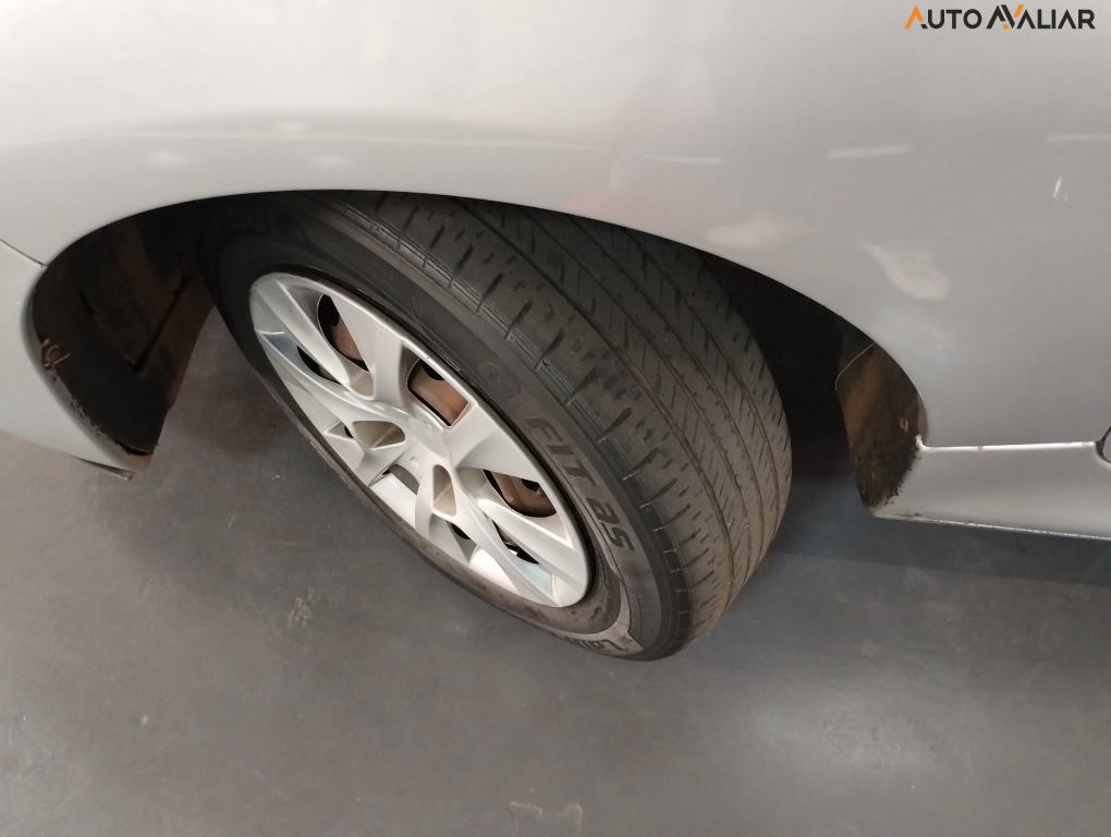 PEUGEOT 207 1.4 SEDAN ACTIVE 8V FLEX 4P MANUAL