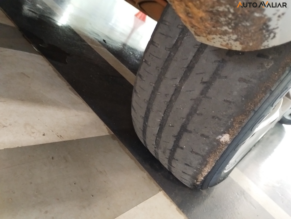 PEUGEOT 207 1.4 SEDAN ACTIVE 8V FLEX 4P MANUAL