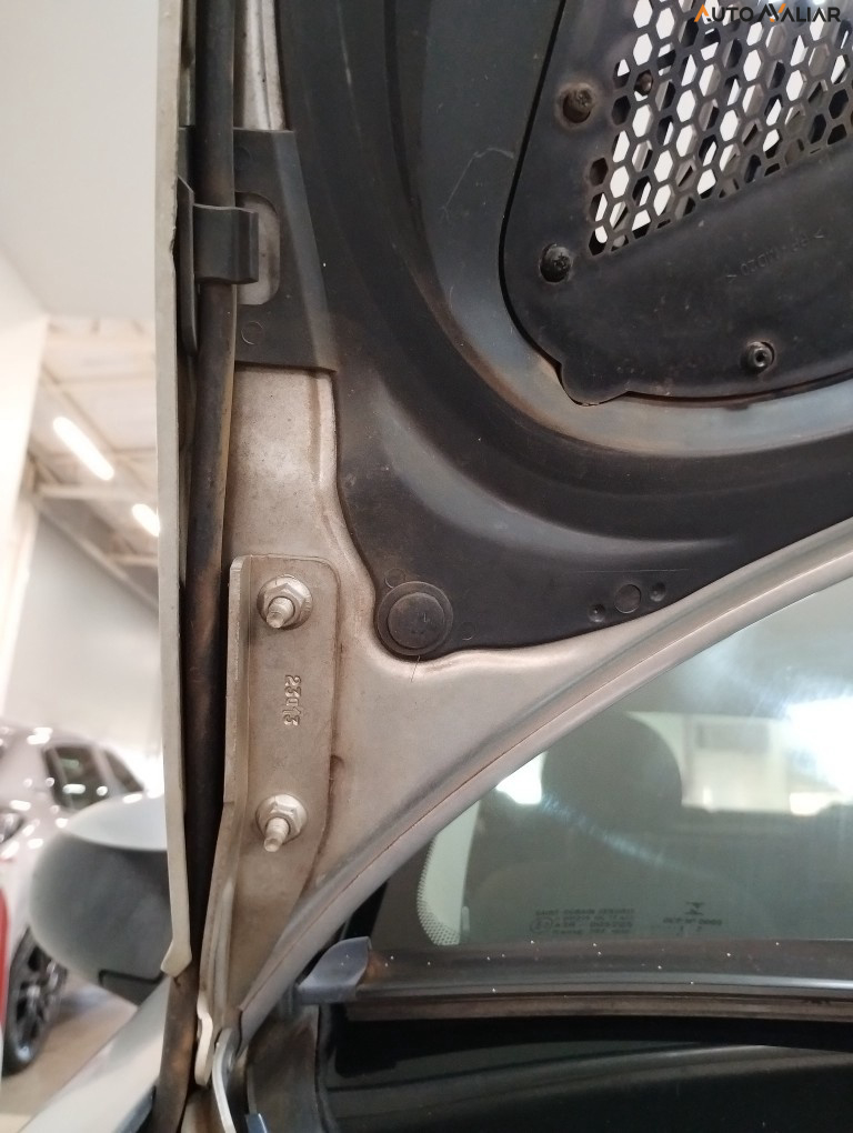 PEUGEOT 207 1.4 SEDAN ACTIVE 8V FLEX 4P MANUAL