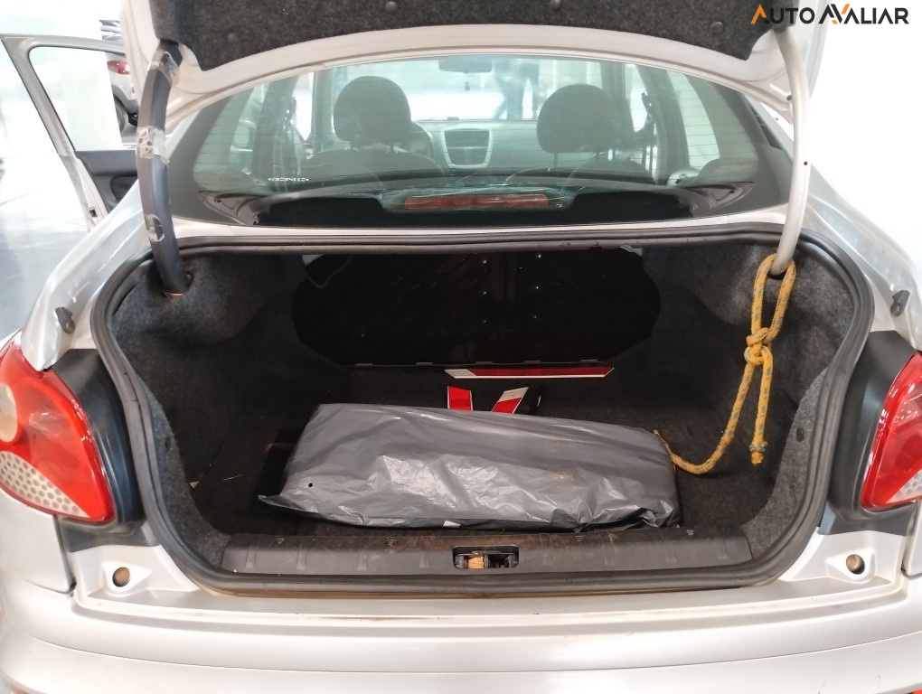 PEUGEOT 207 1.4 SEDAN ACTIVE 8V FLEX 4P MANUAL