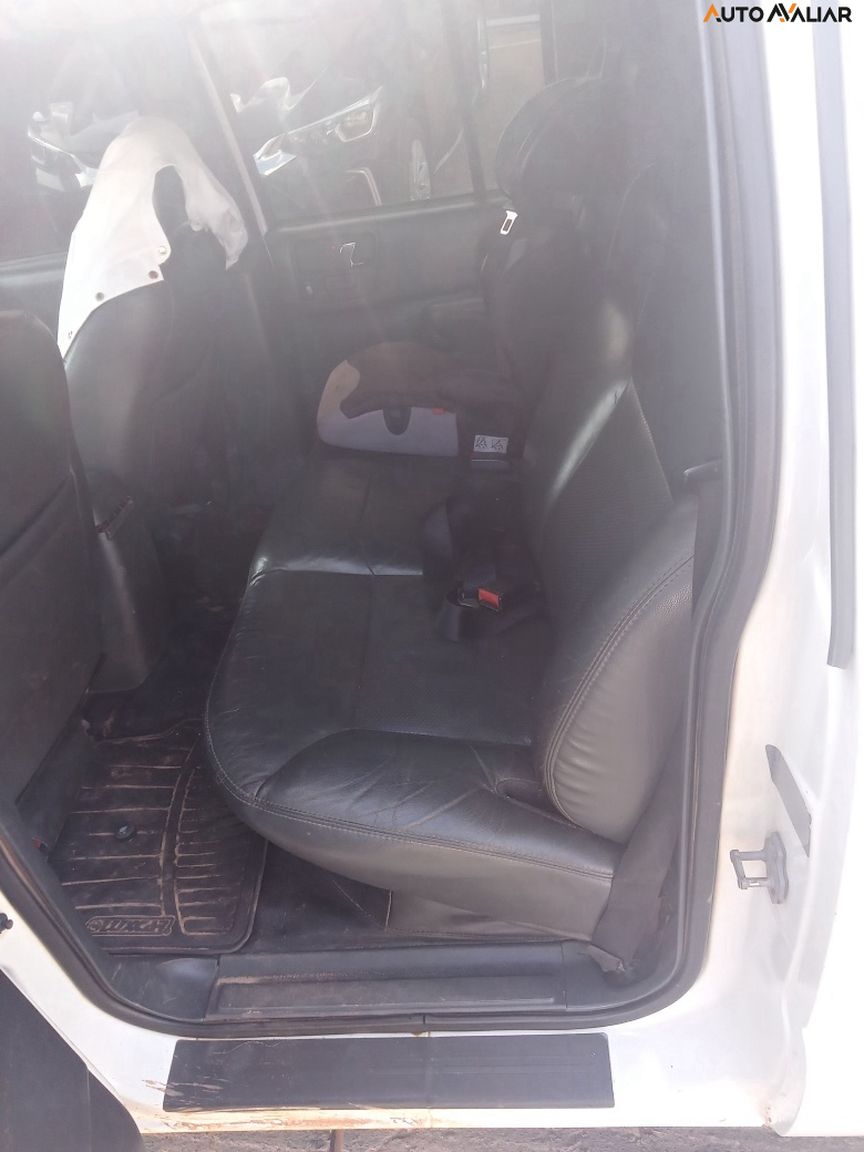 CHEVROLET S10 2.8 EXECUTIVE 4X4 CD 12V TURBO ELECTRONIC INTERCOOLER DIESEL 4P MANUAL