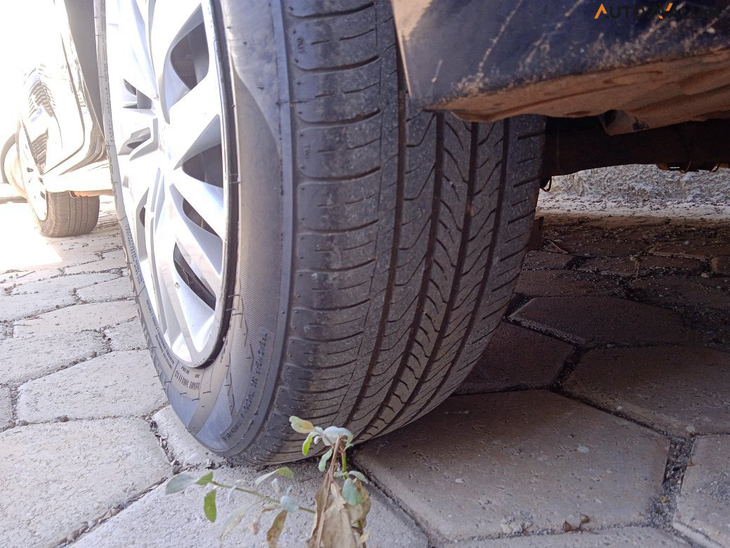 PEUGEOT 208 1.0 FIREFLY FLEX LIKE MANUAL