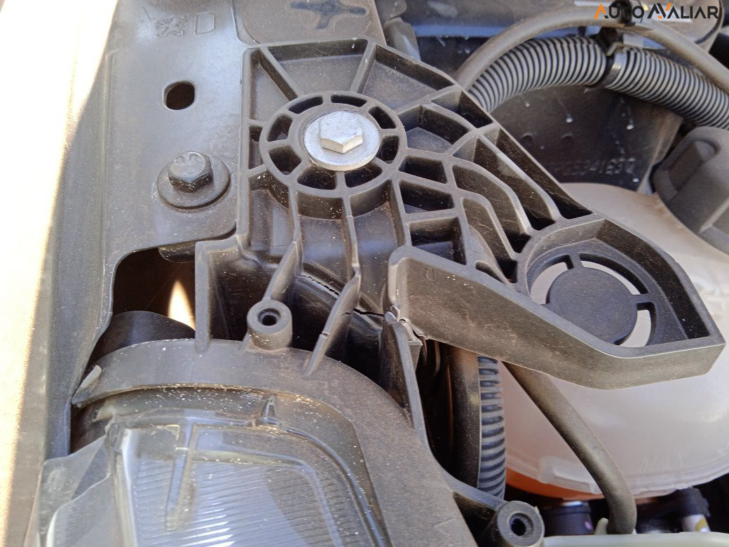 PEUGEOT 208 1.0 FIREFLY FLEX LIKE MANUAL