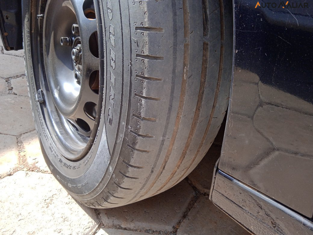 PEUGEOT 208 1.0 FIREFLY FLEX LIKE MANUAL