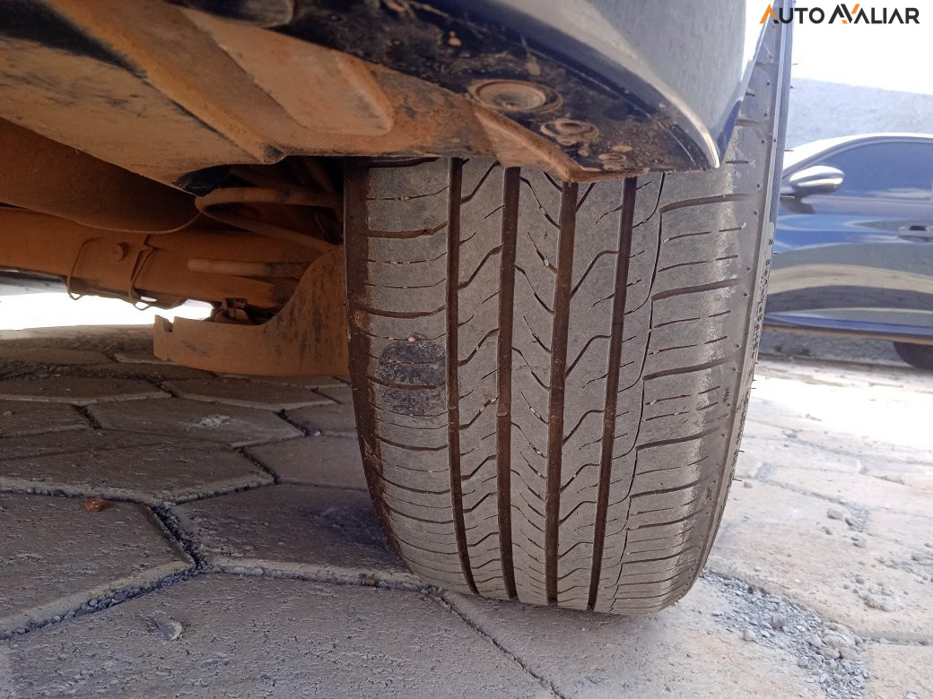 PEUGEOT 208 1.0 FIREFLY FLEX LIKE MANUAL