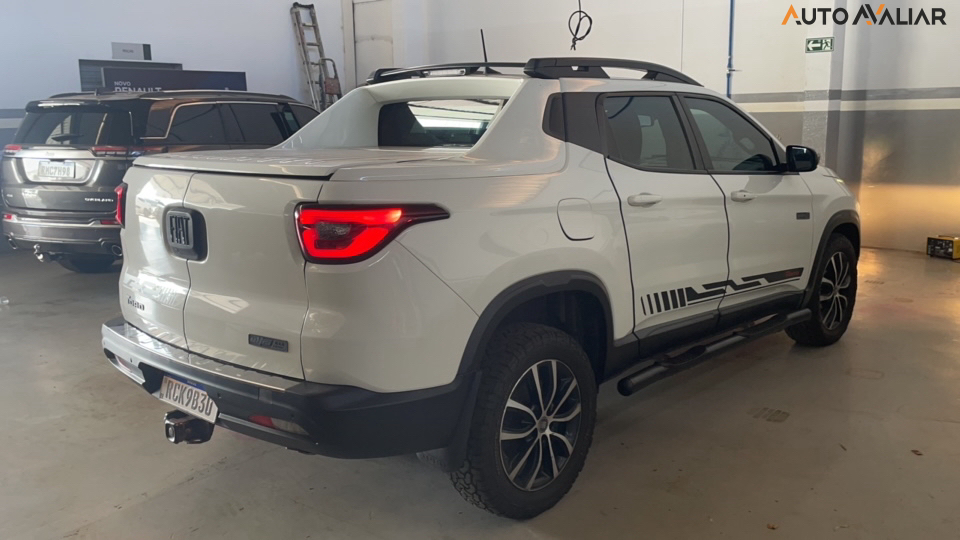 FIAT TORO 2.0 16v Turbo Diesel Ultra 4wd At9