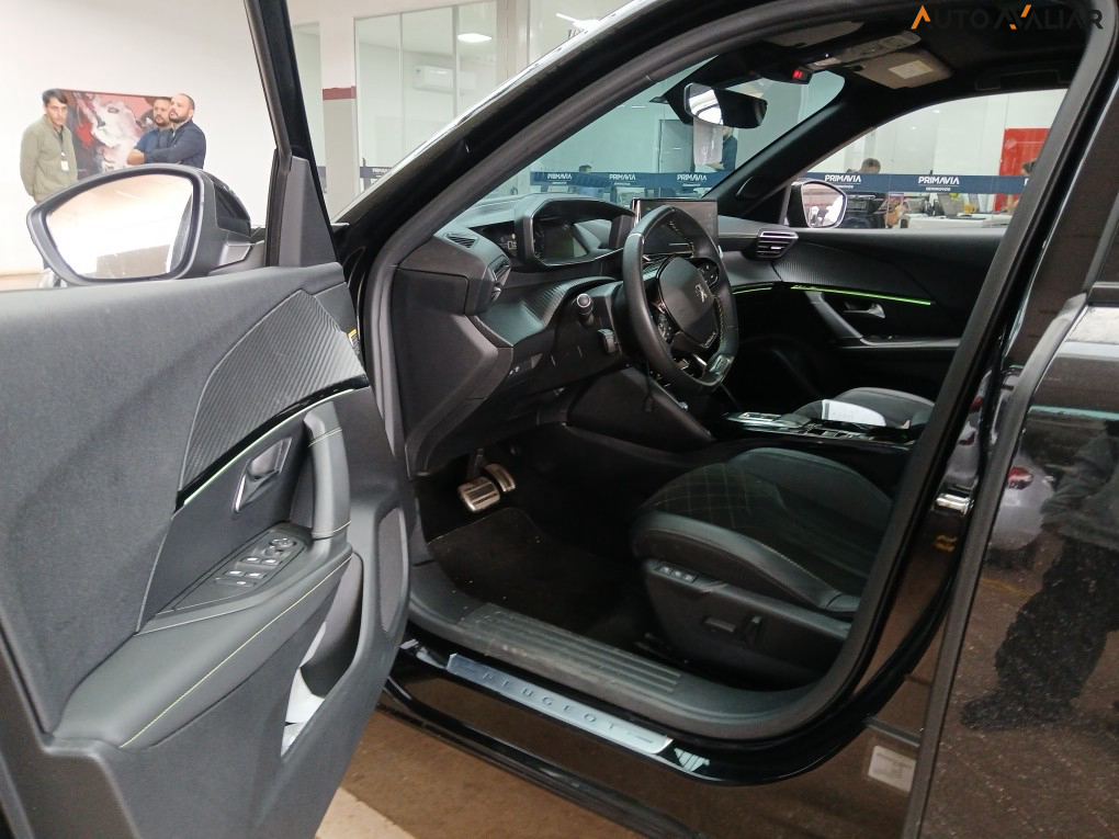 PEUGEOT 2008 50 KW EL&Eacute;TRICO E-GT