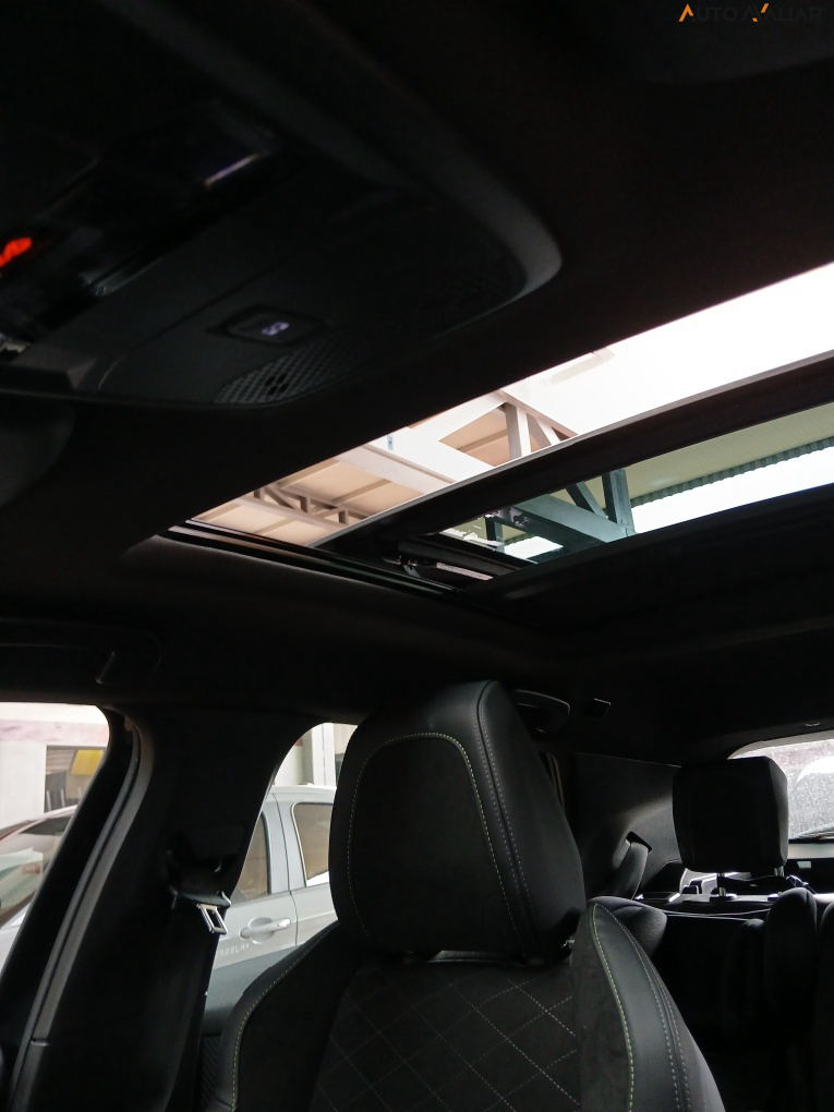 PEUGEOT 2008 50 KW EL&Eacute;TRICO E-GT