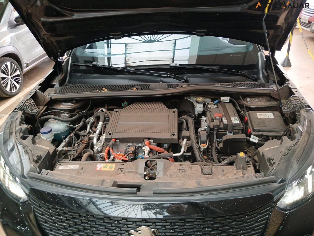 PEUGEOT 2008 50 KW EL&Eacute;TRICO E-GT