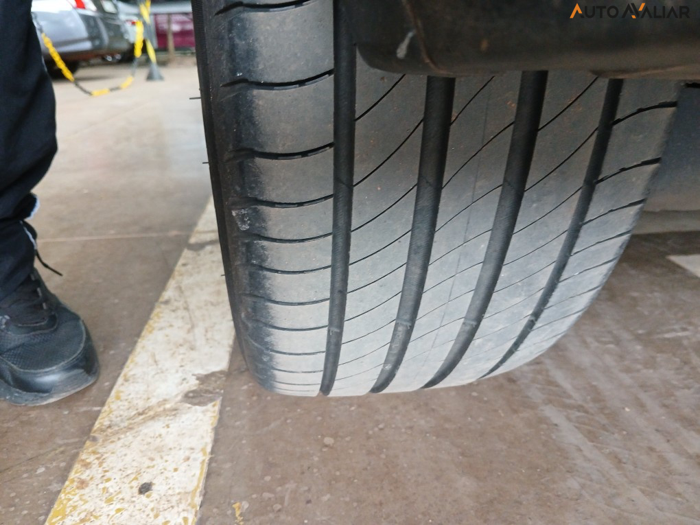 PEUGEOT 2008 50 KW EL&Eacute;TRICO E-GT