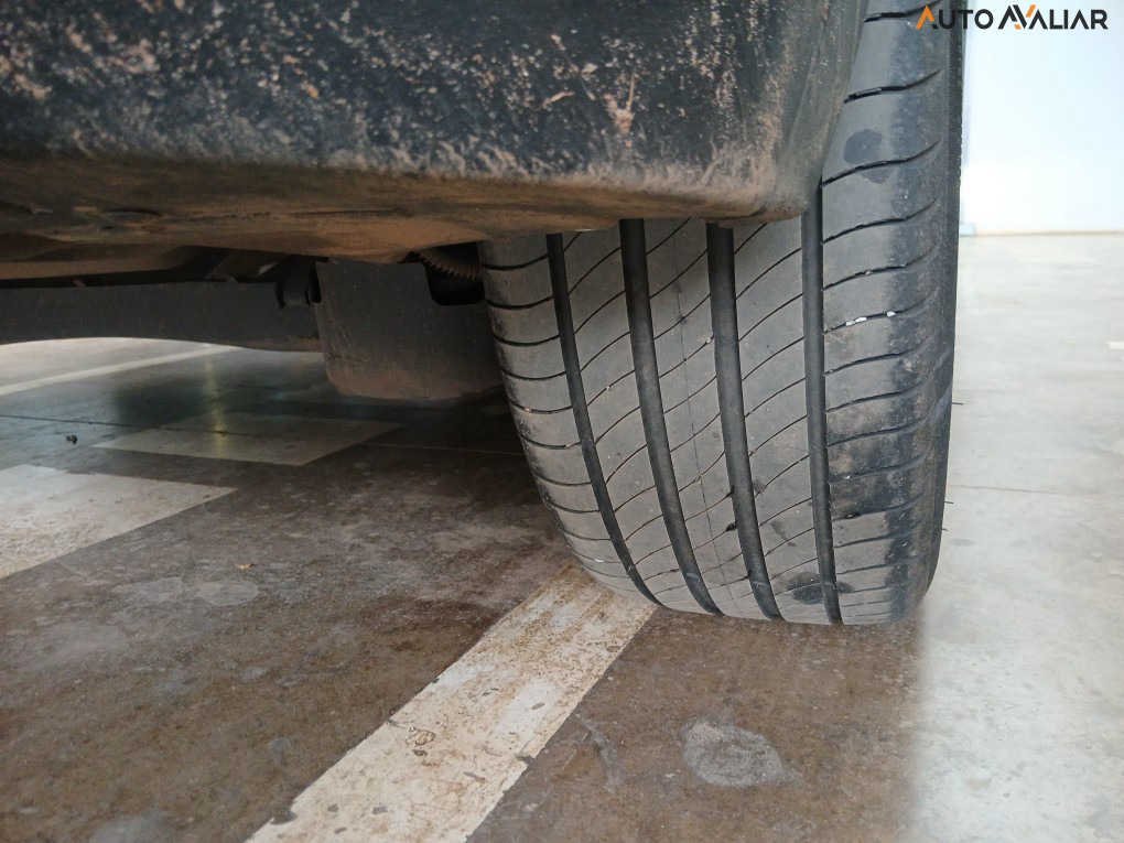 PEUGEOT 2008 50 KW EL&Eacute;TRICO E-GT