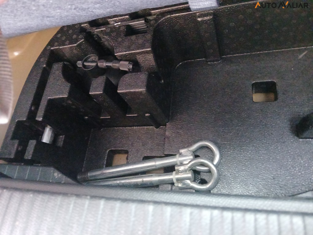 PEUGEOT 2008 50 KW EL&Eacute;TRICO E-GT