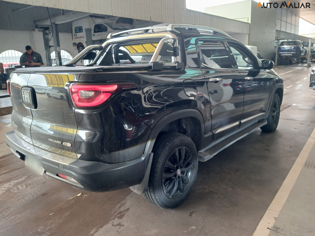 FIAT TORO 2.0 16V TURBO DIESEL VOLCANO 4WD AT9