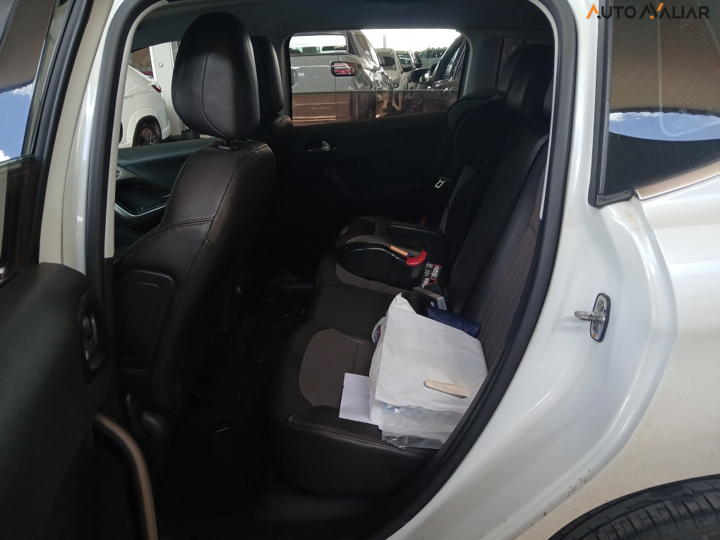 PEUGEOT 2008 1.6 16V FLEX GRIFFE 4P AUTOMATICO