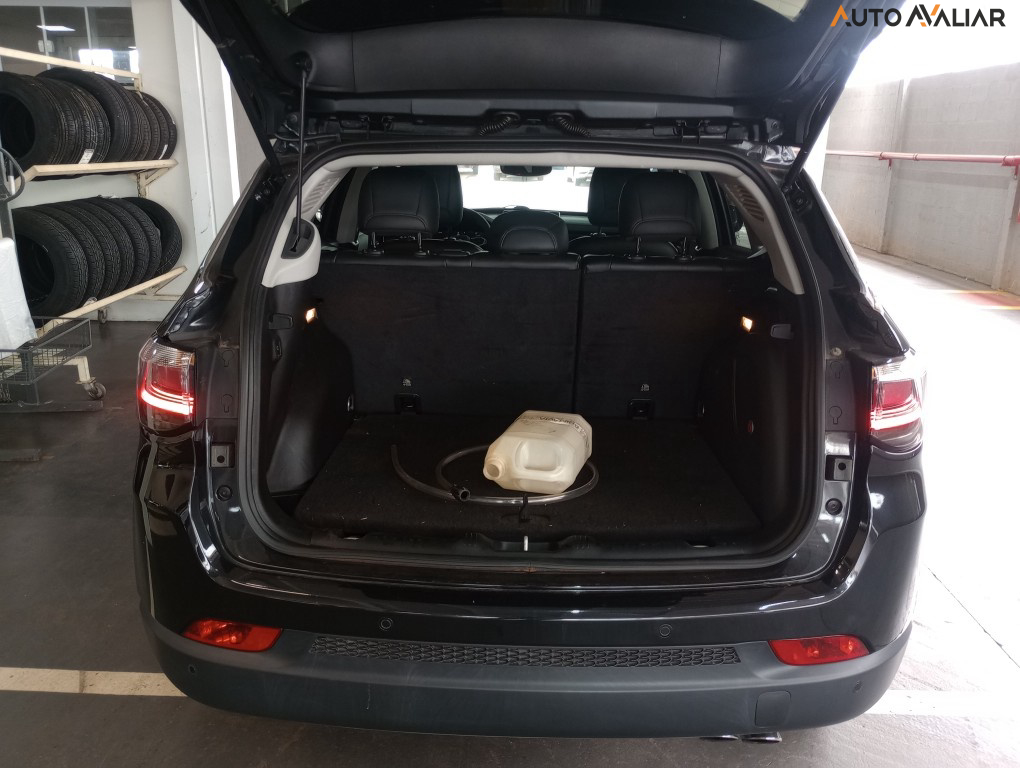 JEEP COMPASS 1.3 T270 TURBO FLEX LIMITED AT6