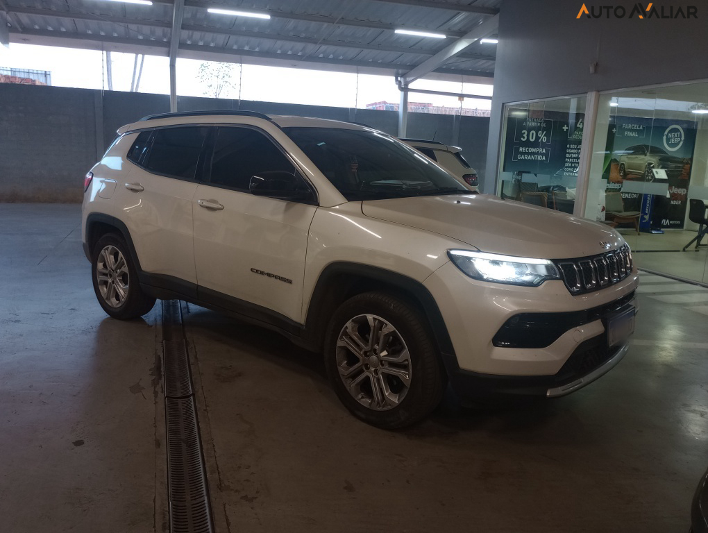 JEEP COMPASS 1.3 T270 TURBO FLEX LONGITUDE AT6