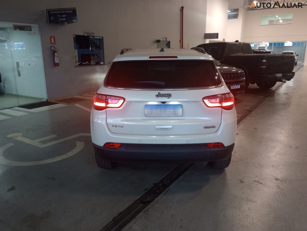 JEEP COMPASS 1.3 T270 TURBO FLEX LONGITUDE AT6