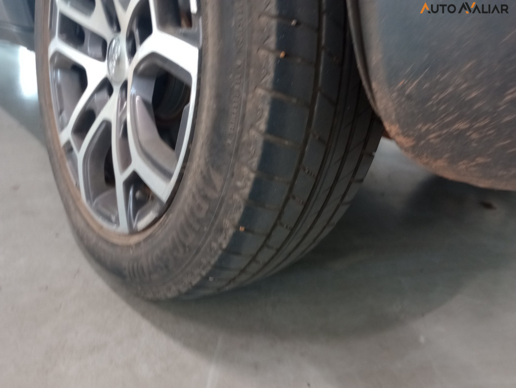 JEEP RENEGADE LONGITUDE  T270