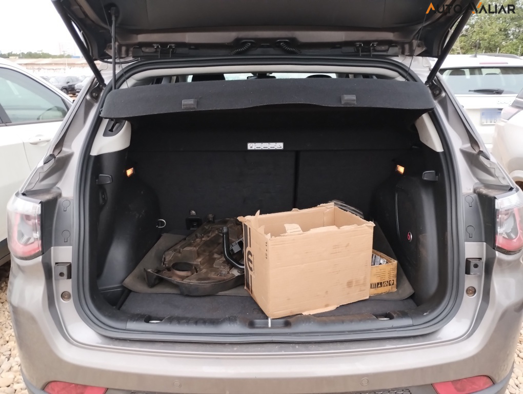 JEEP COMPASS 2.0 16V DIESEL TRAILHAWK 4X4 AUTOMATICO