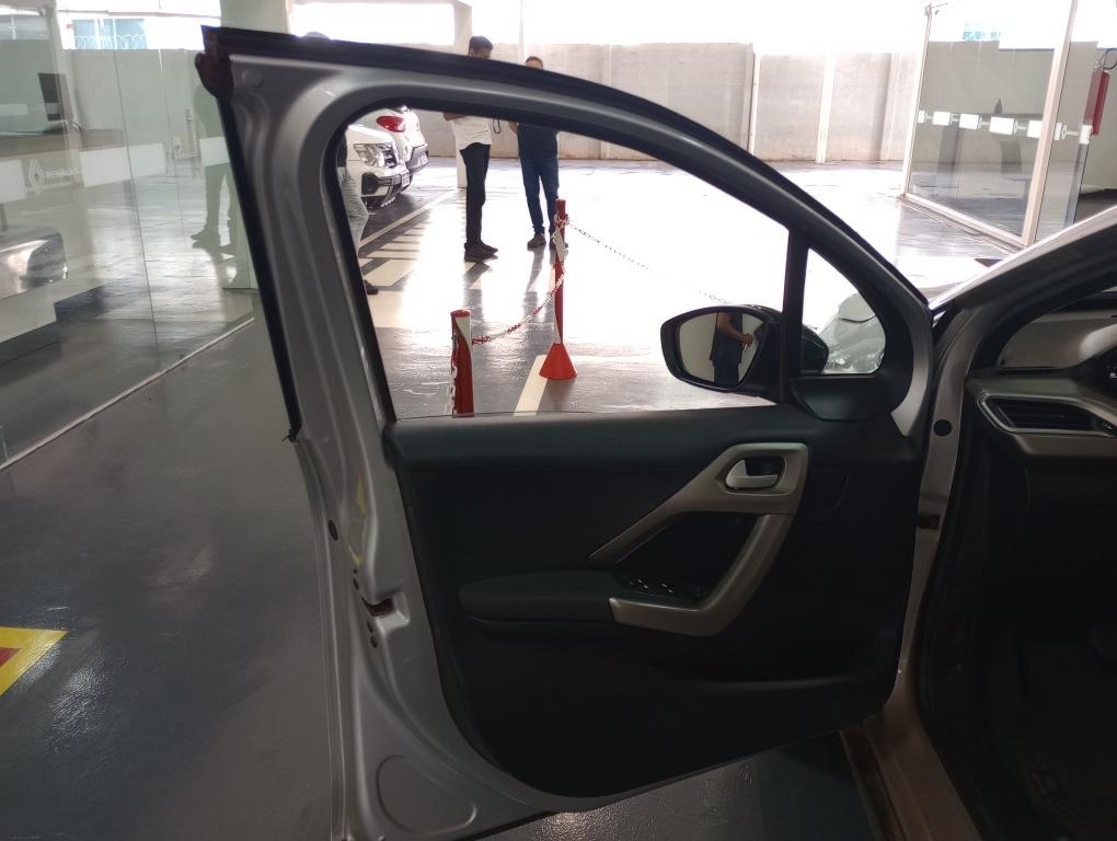 PEUGEOT 2008 1.6 16V FLEX ALLURE 4P AUTOMATICO