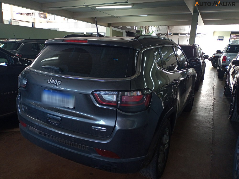 JEEP COMPASS 1.3 T270 TURBO FLEX LONGITUDE AT6