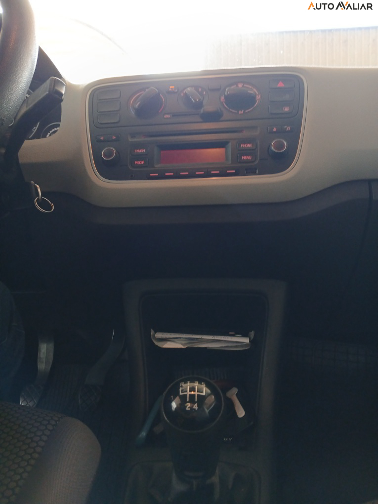 VOLKSWAGEN UP 1.0 TSI MOVE UP 12V FLEX 4P MANUAL