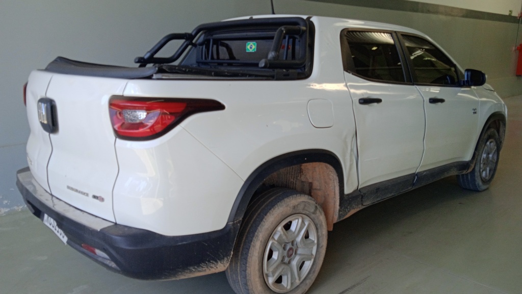 FIAT TORO 2.0 16V TURBO DIESEL ENDURANCE 4WD AT9