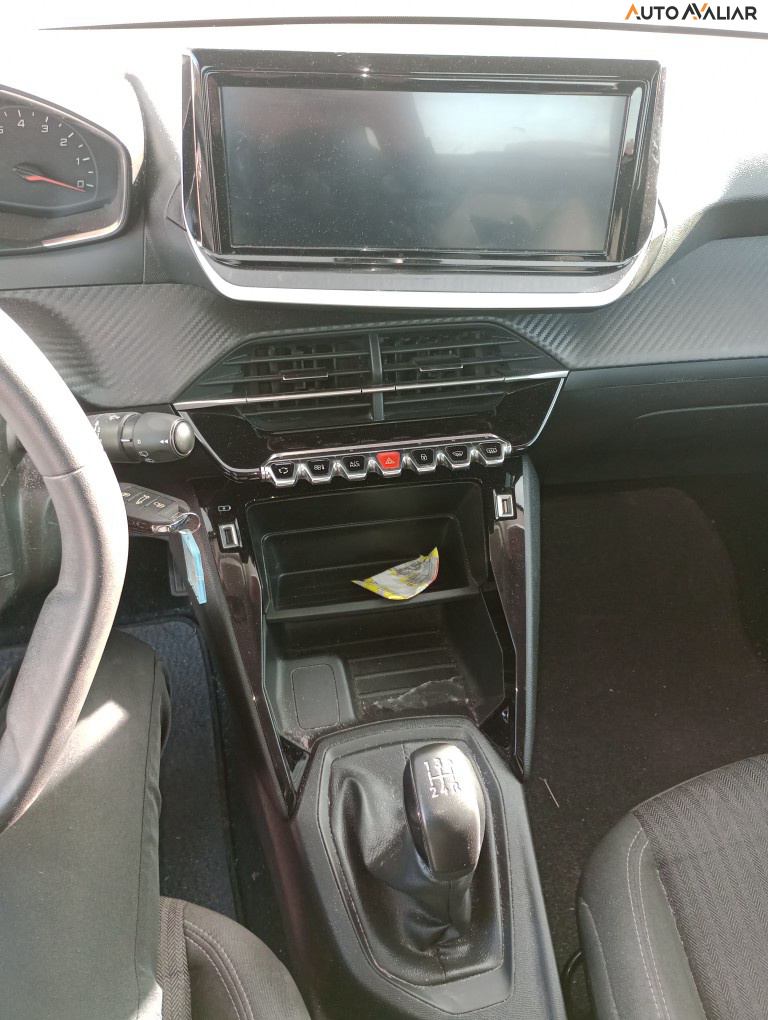 PEUGEOT 208 1.0 FIREFLY FLEX LIKE MANUAL