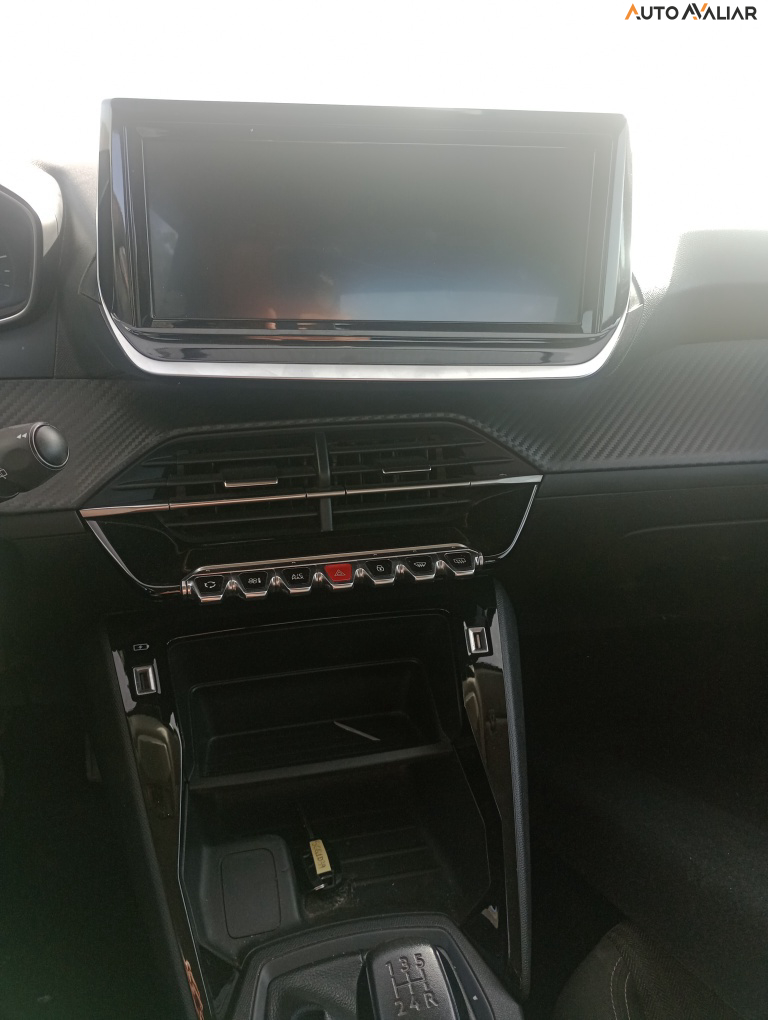 PEUGEOT 208 1.0 FIREFLY FLEX LIKE MANUAL