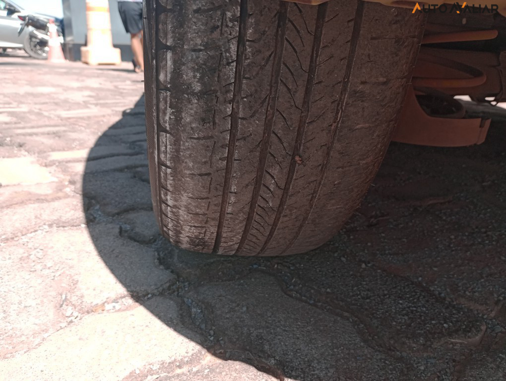 PEUGEOT 208 1.0 FIREFLY FLEX LIKE MANUAL