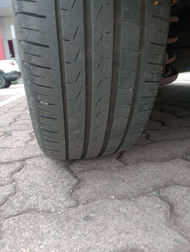 FORD KA 1.0 SE / SE PLUS TI-VCT FLEX 