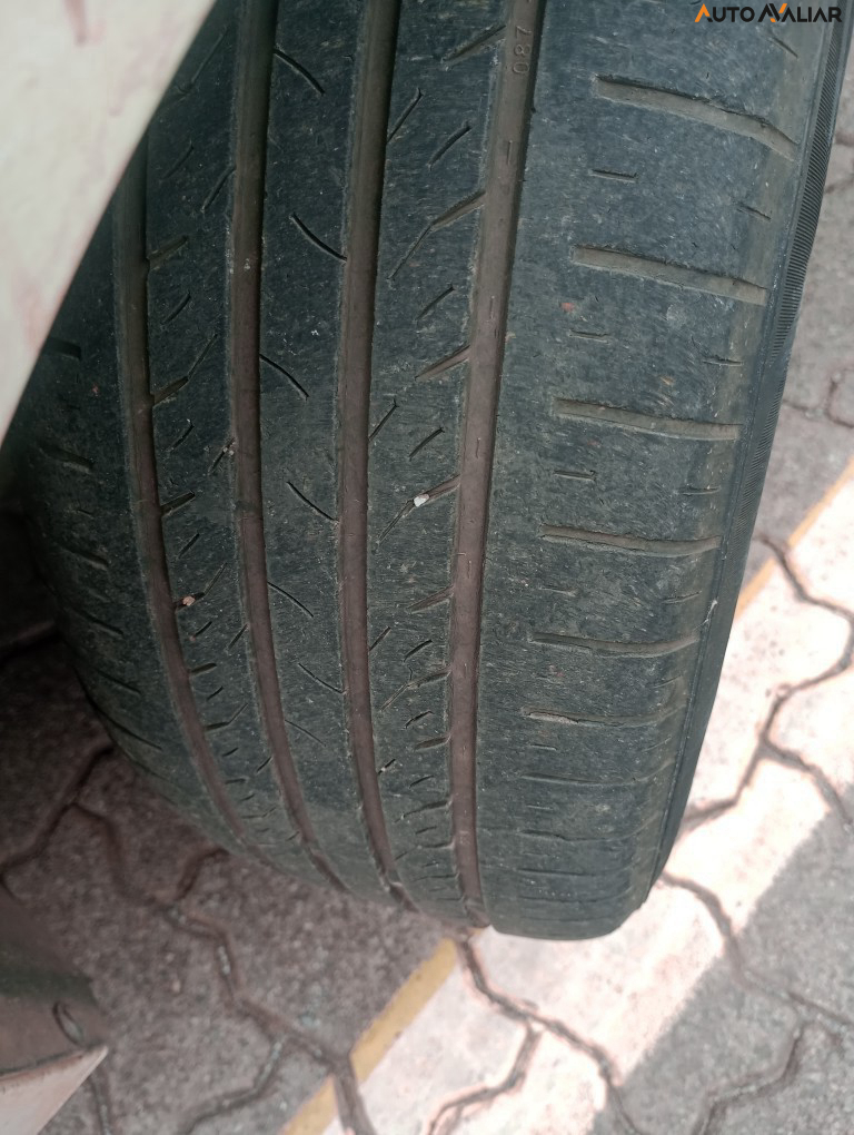 FORD KA 1.0 SE / SE PLUS TI-VCT FLEX 