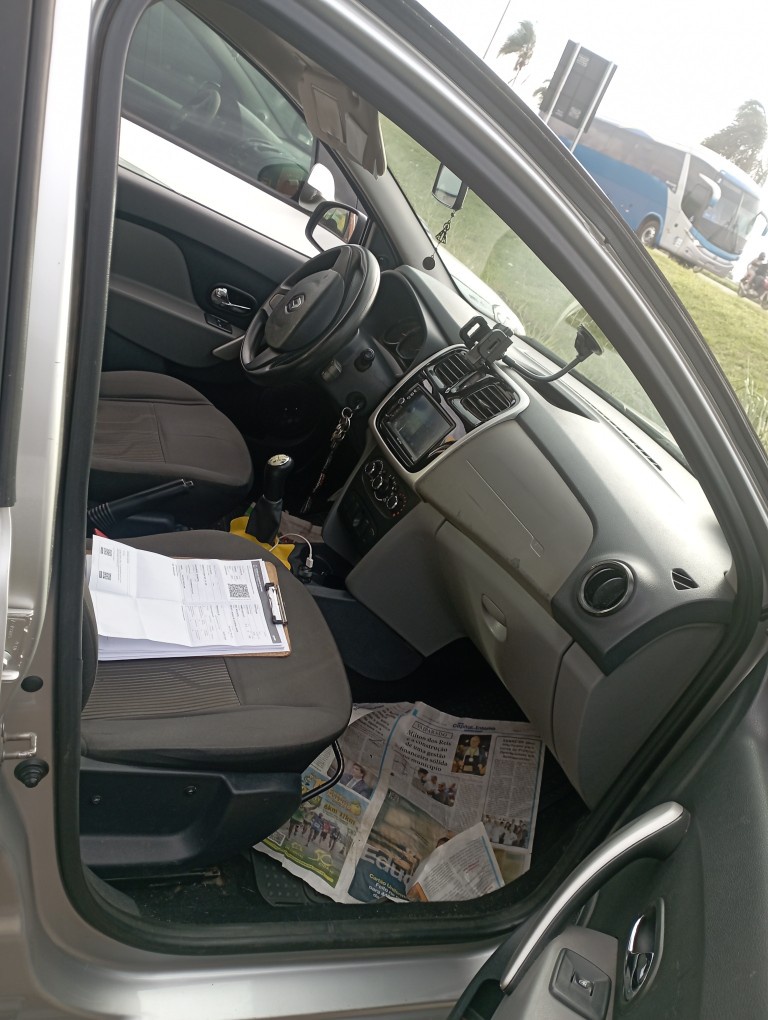 RENAULT LOGAN 1.6 16V SCE FLEX EXPRESSION 4P MANUAL