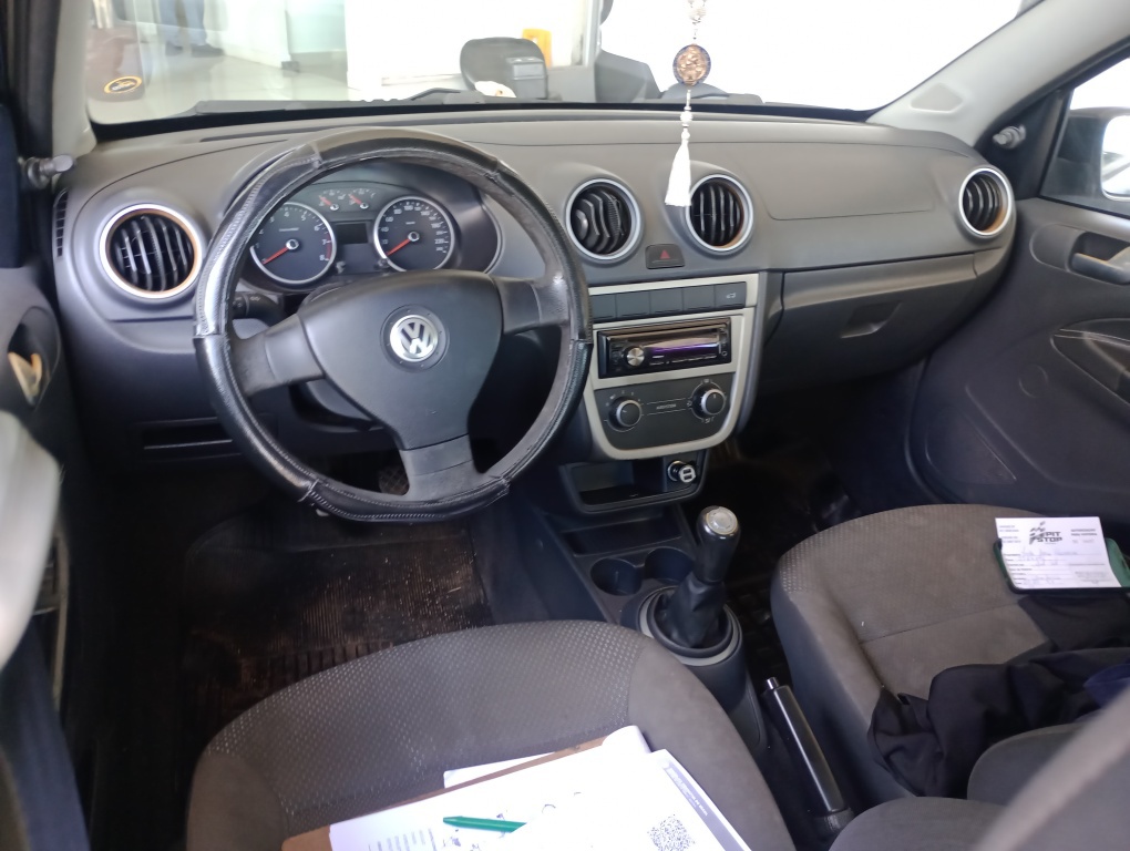 VOLKSWAGEN VOYAGE 1.0 MI 8V FLEX 4P MANUAL