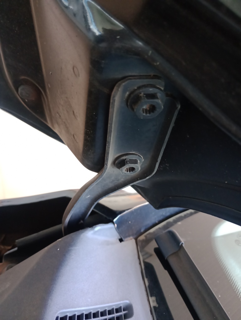 VOLKSWAGEN VOYAGE 1.0 MI 8V FLEX 4P MANUAL