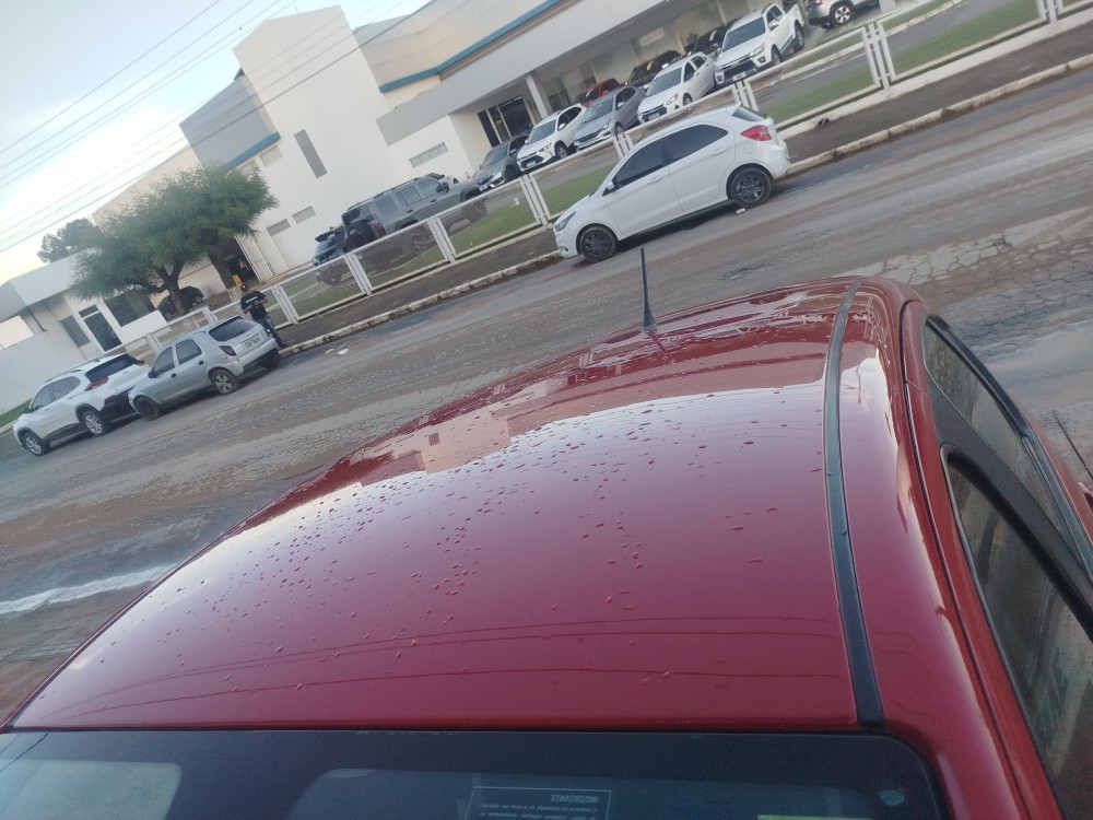 FIAT PALIO 1.6 MPI ESSENCE 16V FLEX 4P AUTOMATIZADO