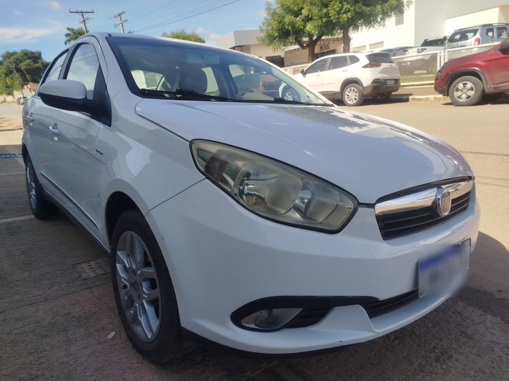 FIAT SIENA 1.6 MPI ESSENCE 16V FLEX 4P AUTOMATIZADO