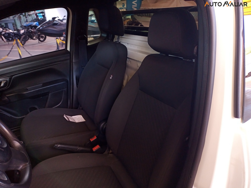 FIAT STRADA 1.4 FIRE FLEX ENDURANCE CS MANUAL