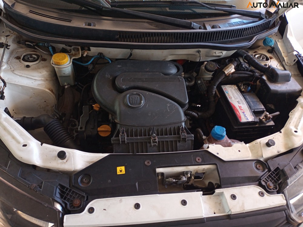 FIAT STRADA 1.4 FIRE FLEX ENDURANCE CS MANUAL