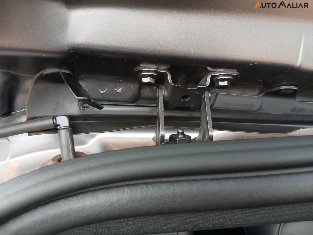 JEEP COMPASS 2.0 HURRICANE 4 TURBO GASOLINA BLACKHAWK AT9