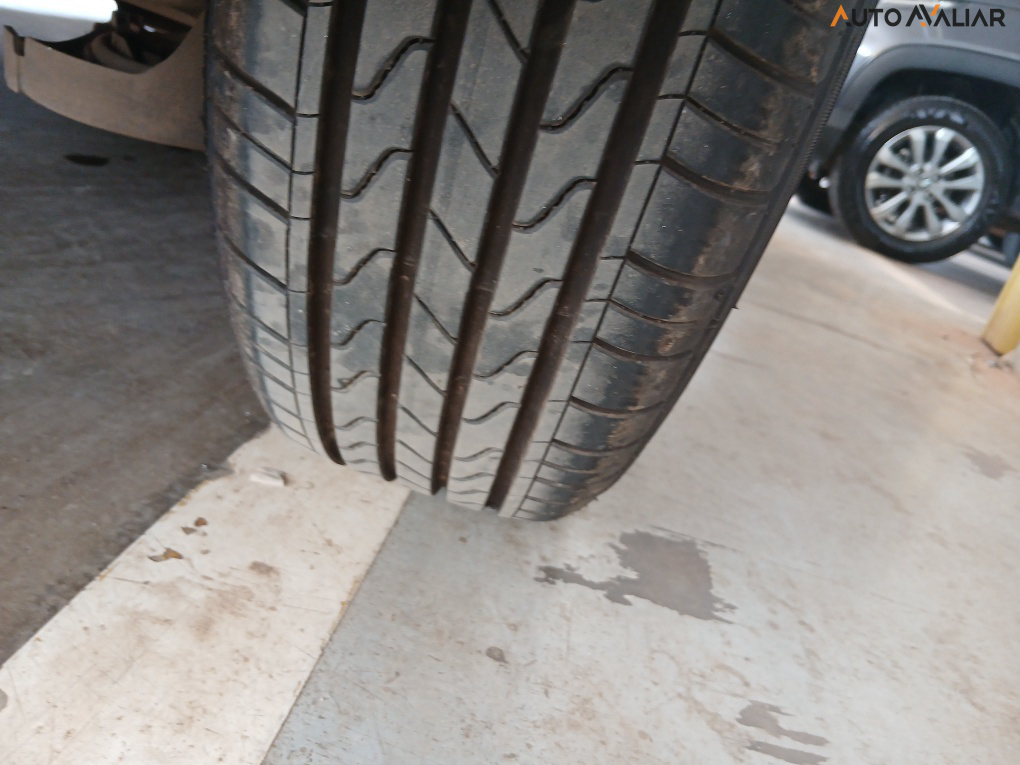 PEUGEOT 208 1.0 FIREFLY FLEX LIKE MANUAL