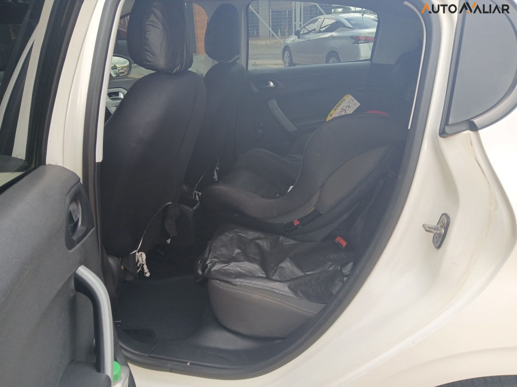 PEUGEOT 208 1.5 ACTIVE 8V FLEX 4P MANUAL