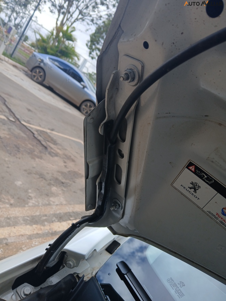 PEUGEOT 208 1.5 ACTIVE 8V FLEX 4P MANUAL