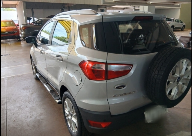 FORD ECOSPORT 2.0 TITANIUM 16V FLEX 4P AUTOMATICO